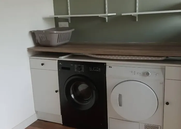 Jolie Maison En Pierre Proche Centre-Ville