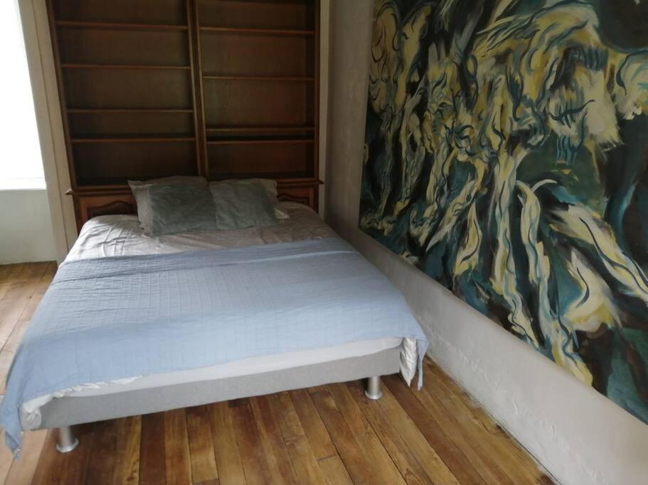 Holiday home Jolie Maison En Pierre Proche Centre-ville